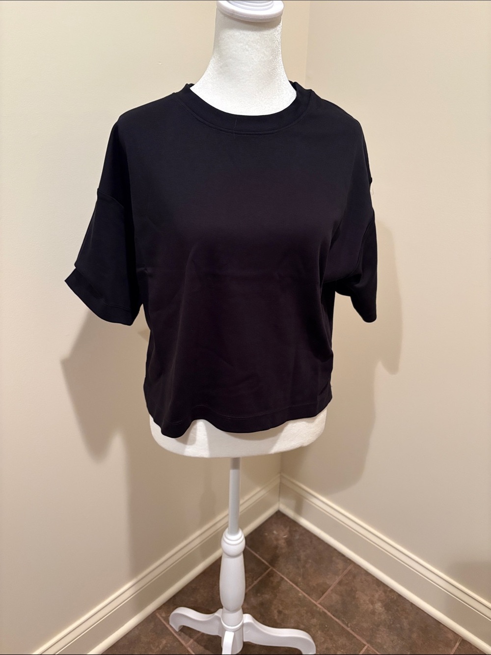 Spanx NWT Black Women's Boxy Crewneck Top